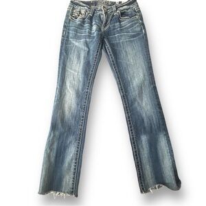 Miss Me Med/Dark Wash Low-rise Straight Leg Logo Pocket Women’s Size 28